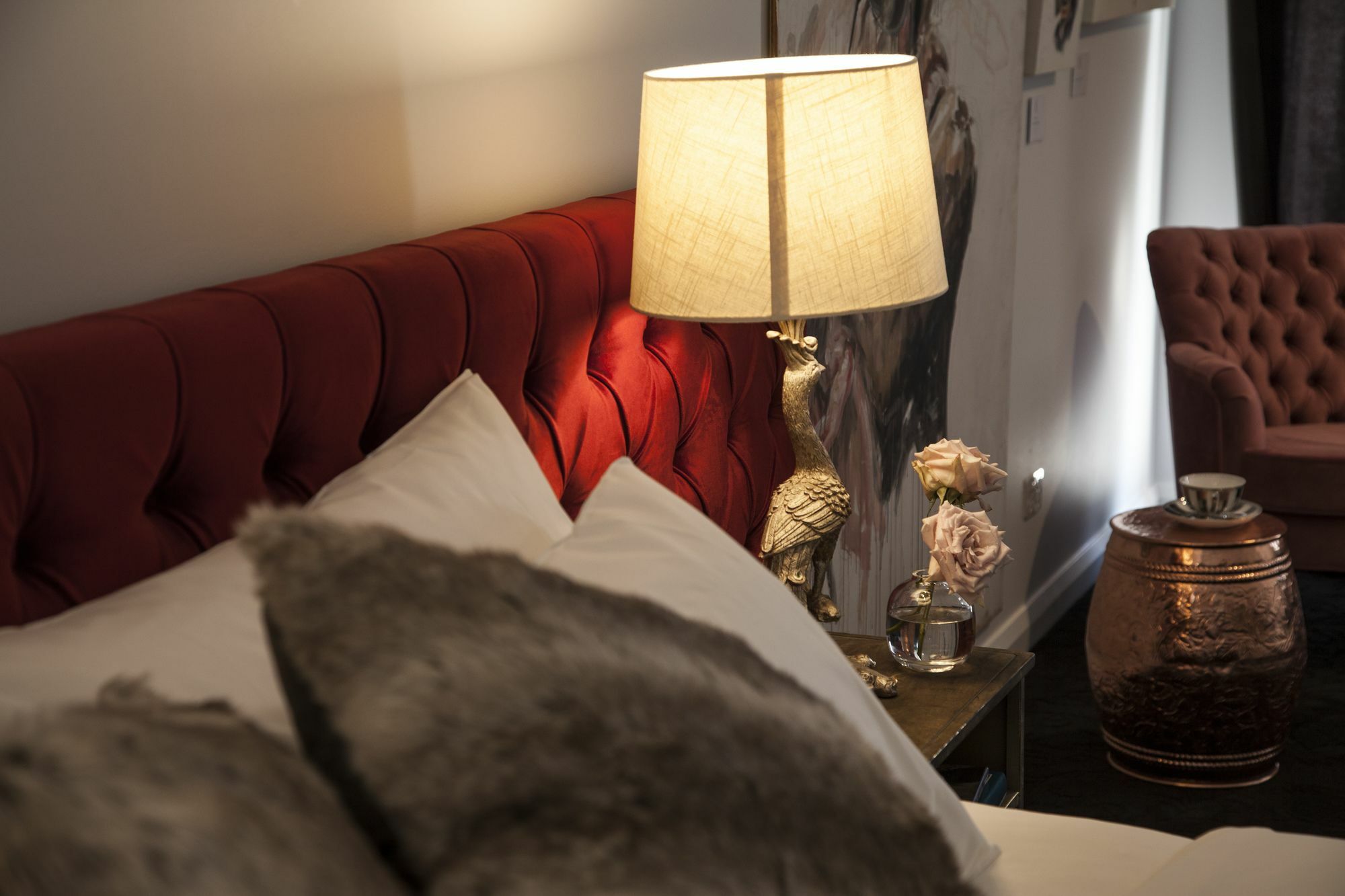 Daylesford Art Motel Экстерьер фото A lamp